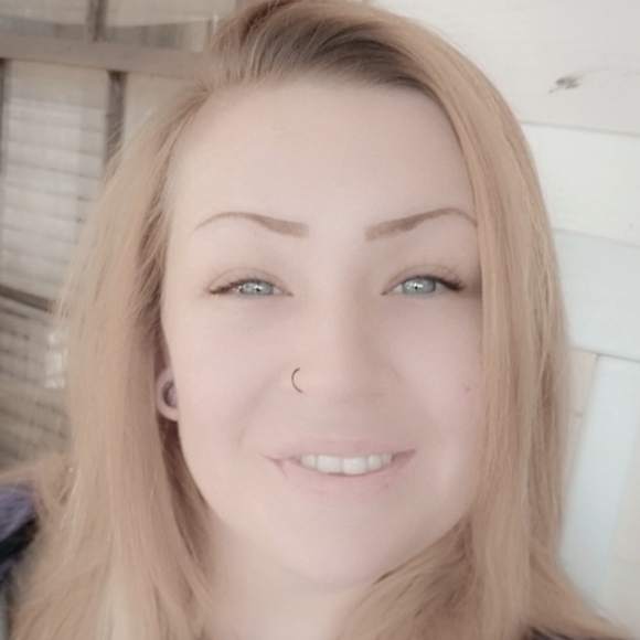 Meet your Posher, Victoria - Picture 1 of 1